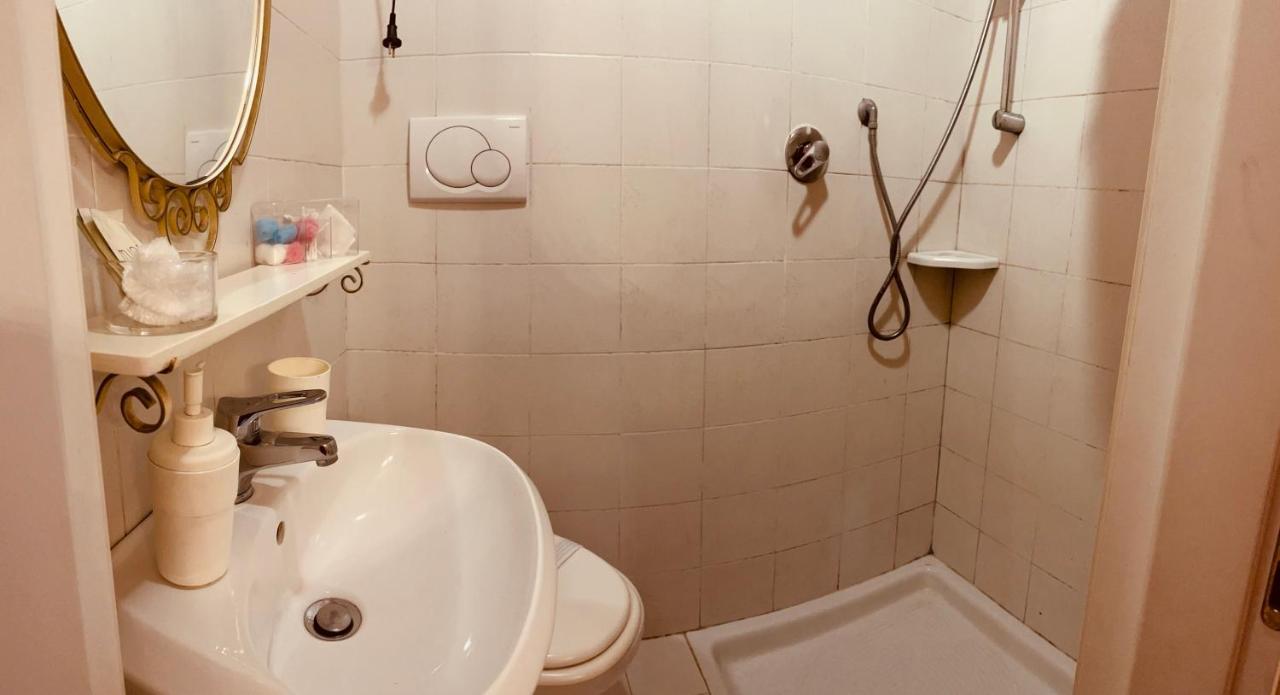 Bed&Breakfast Benedetta Cantagrillo 外观 照片